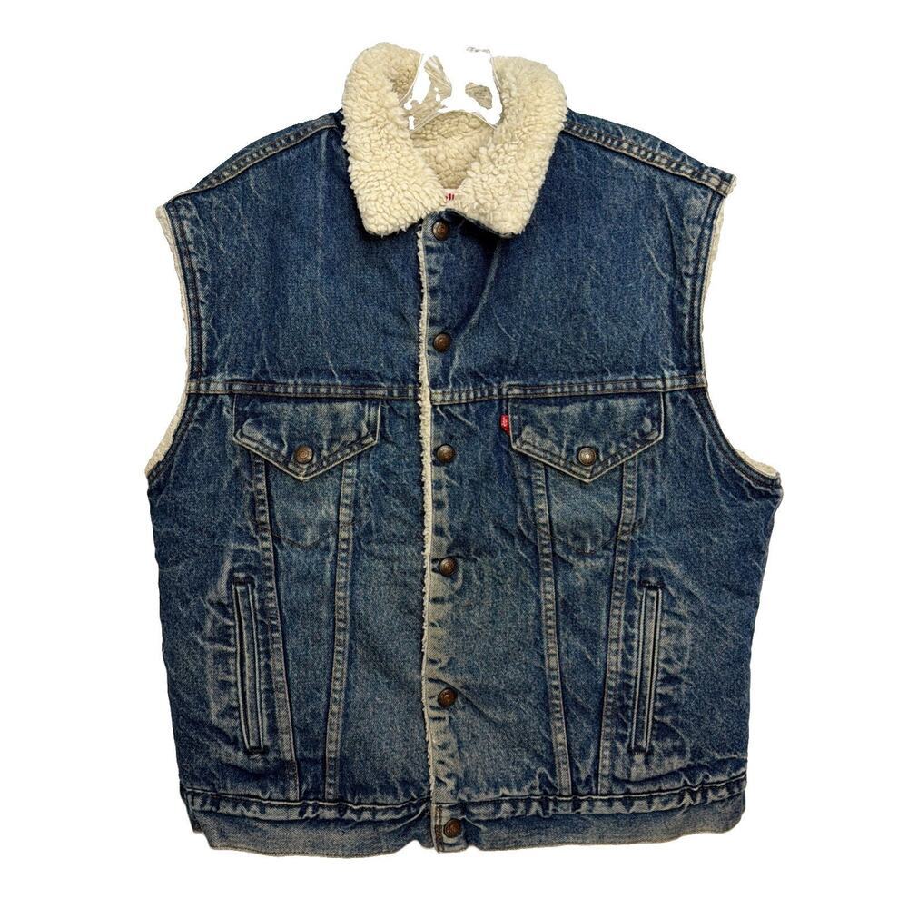 Vintage 80s Levis Sherpa Lined Denim Blue Jean Vest L Trucker USA Made Snap